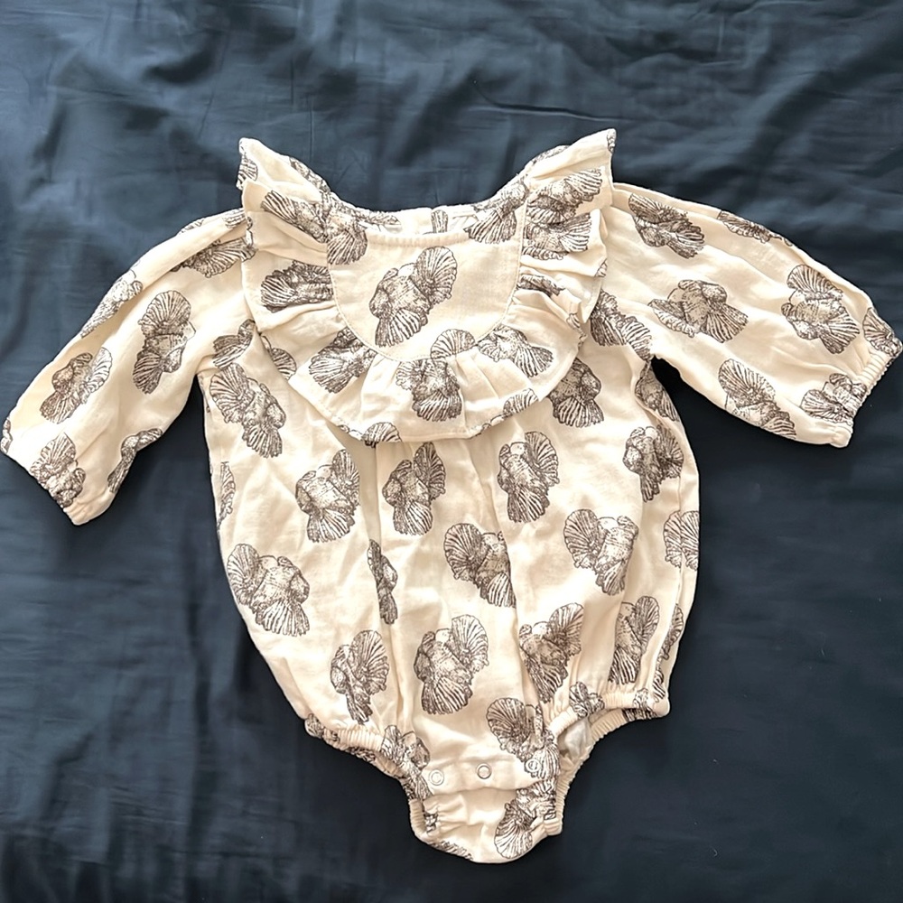 Kate Quinn frilly turkey bubble